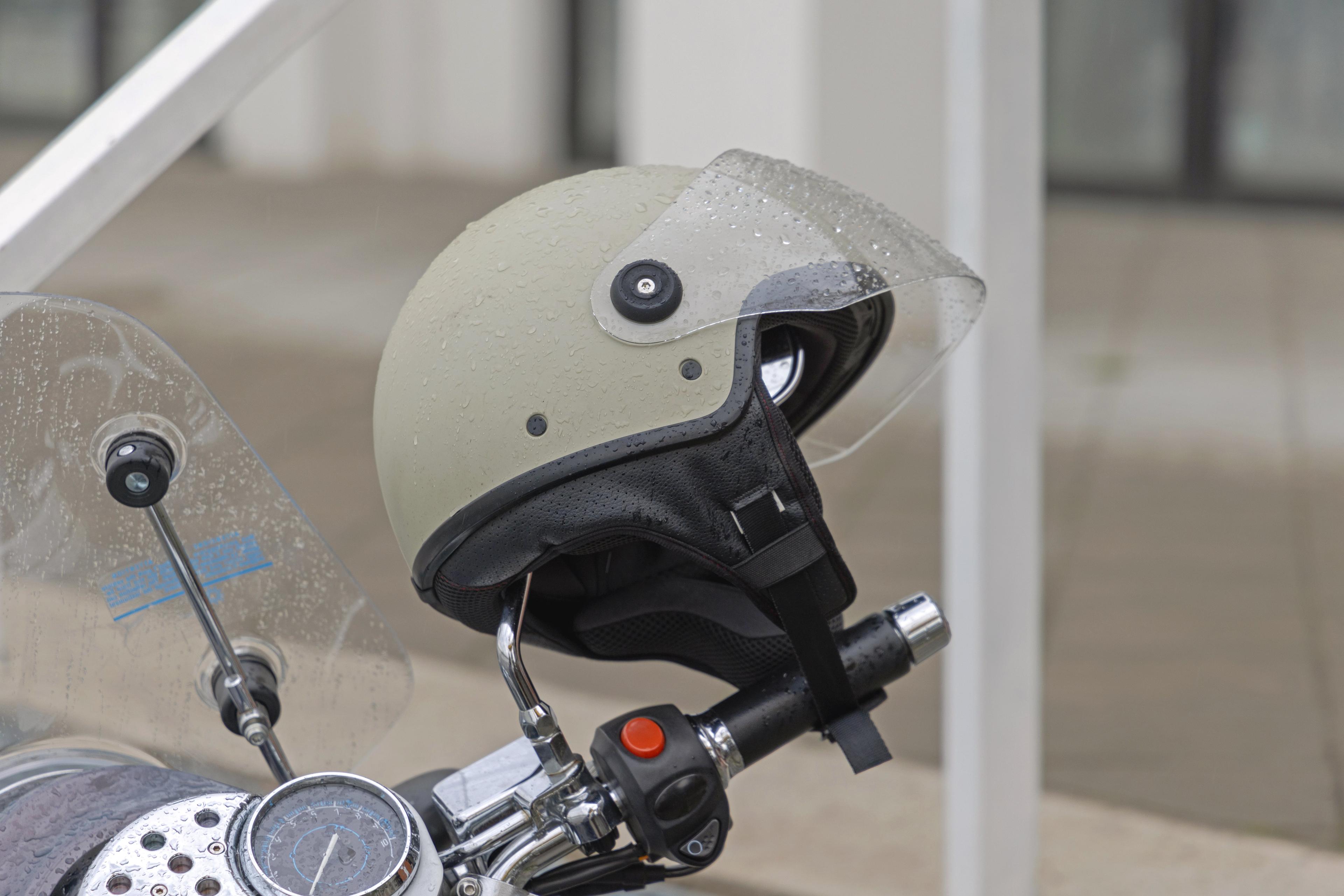 antifog helmet | Adventure Awaits